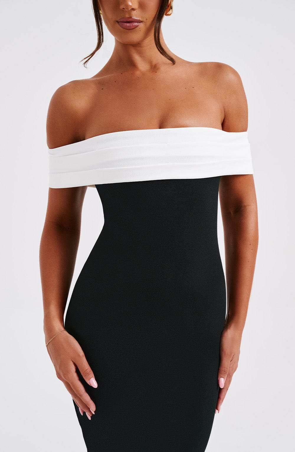 Beyond Chic | Bex Midi Dress