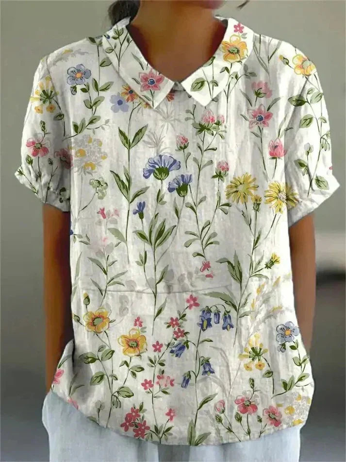 Beyond Chic | Blouse with Floral Print